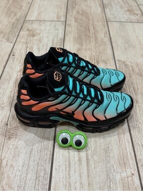NEW Nike Air Max TN Plus Aurora Green Orange Pulse Shoes Men’s Sizes